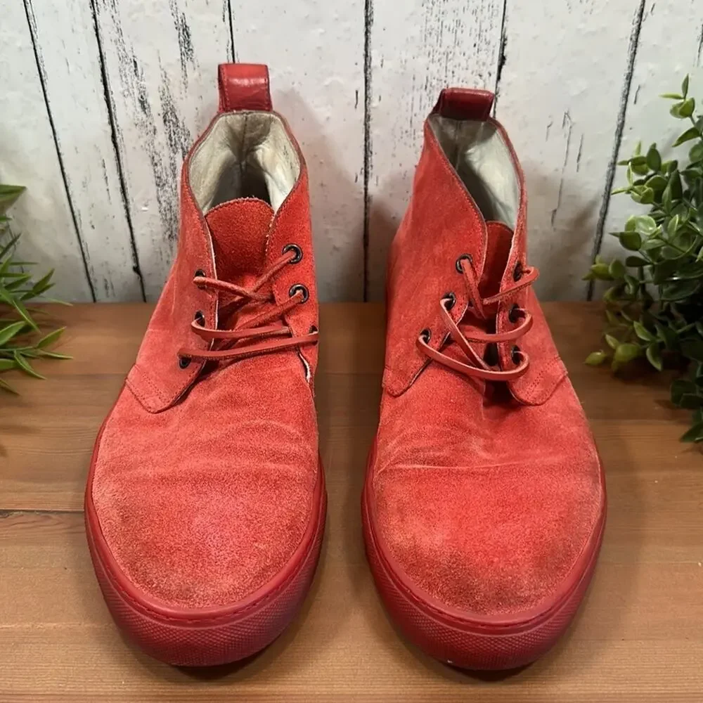 Del Toro Men's Red Suede‎ Chukka Sneaker Size 11